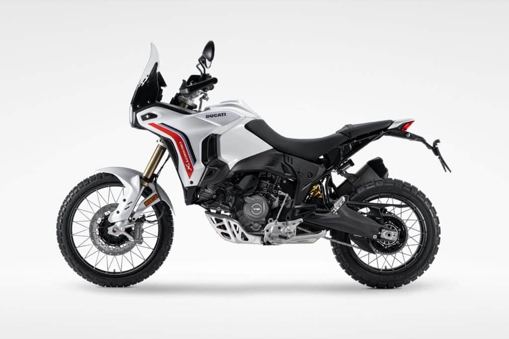 ducati-desertx-v2-2026-08 ducati-desertx-v2-2026-08