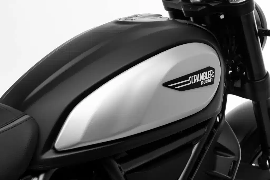 2022-Ducati-Icon-Dark-16 svg+xml;charset=utf