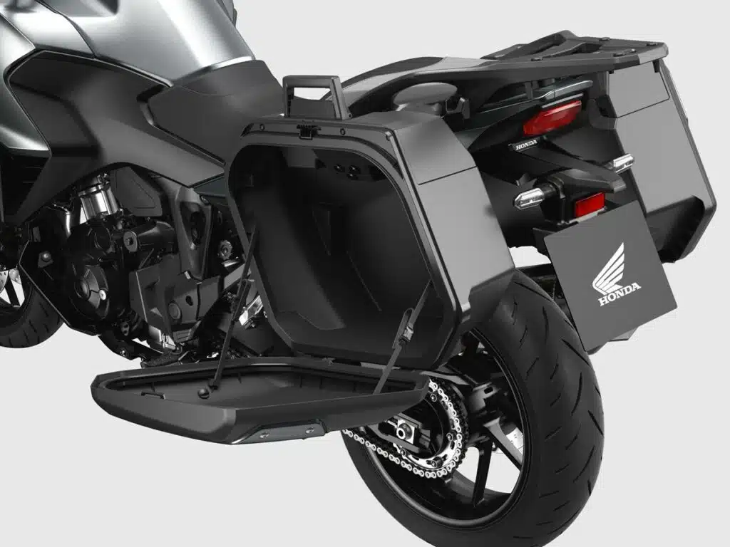 2022 HONDA NT1100 svg+xml;charset=utf