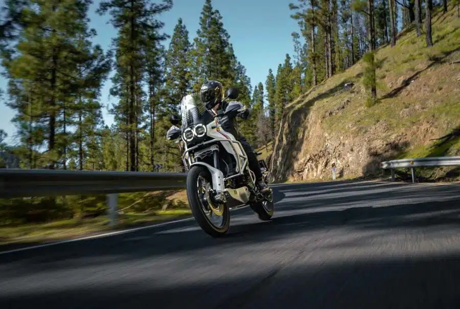Premium Motorcycle Rental in Gran Canaria and Tenerife 28 svg+xml;charset=utf