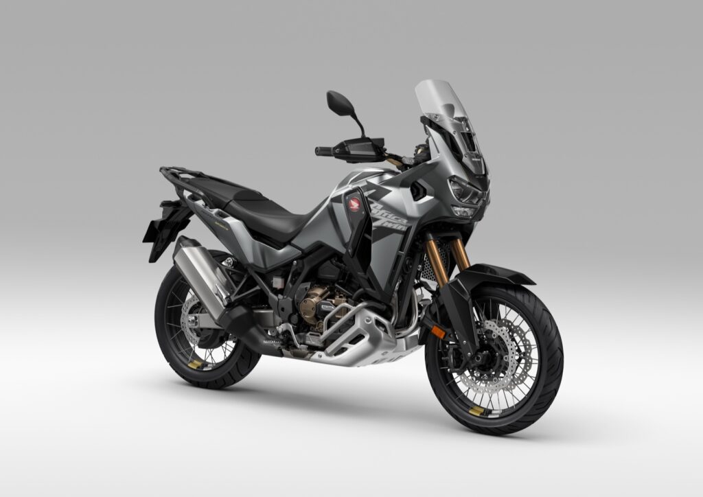honda-africa-twin-1100-as-dct-2025-03-iridium-grey-left-alt honda-africa-twin-1100-as-dct-2025-03-iridium-grey-left-alt