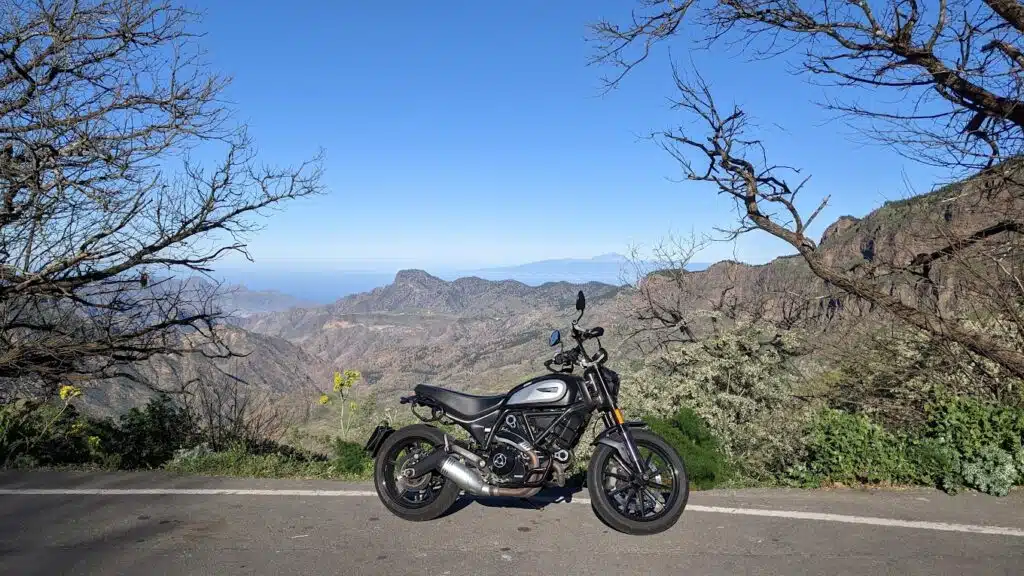 icon 3 svg+xml;charset=utf