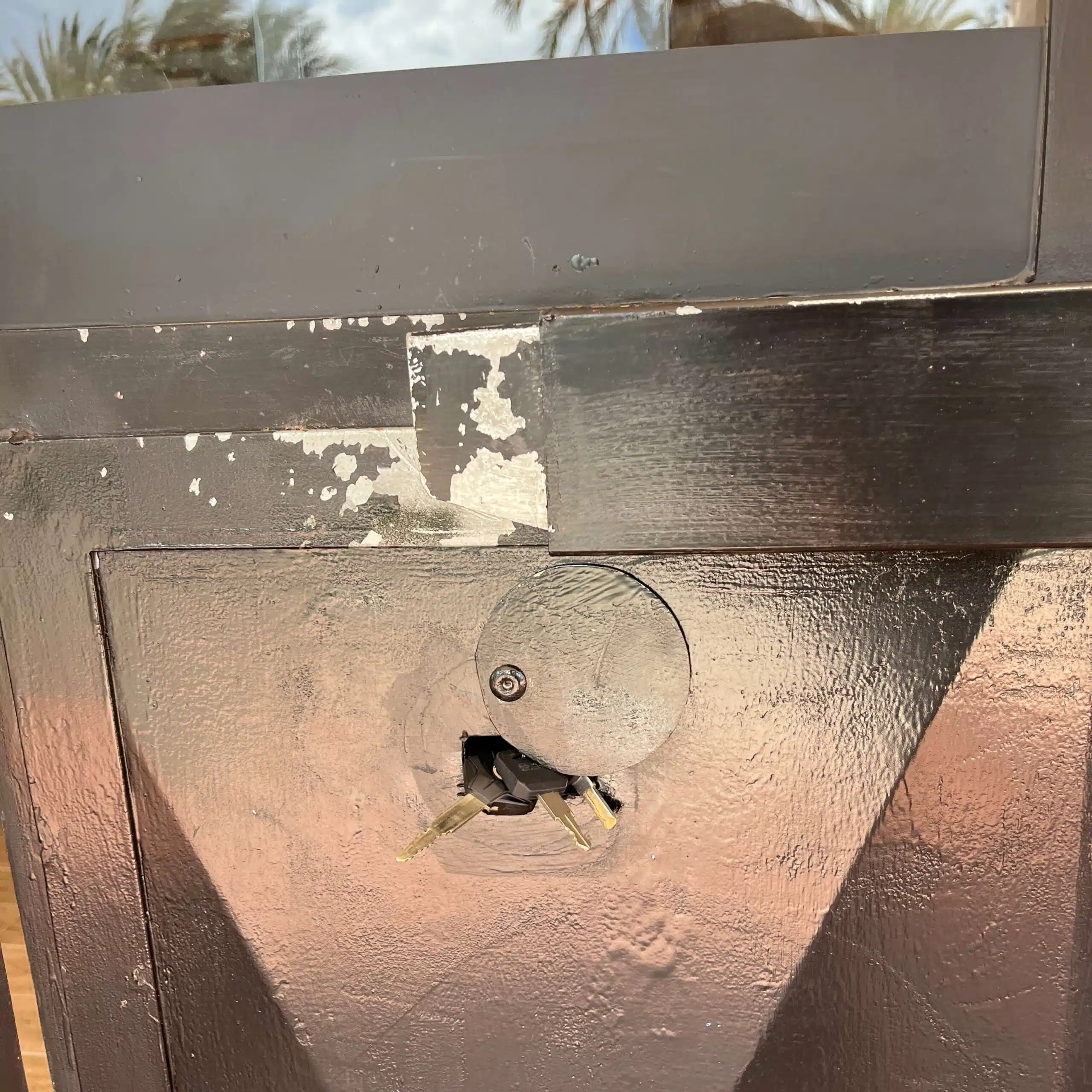 How to Return Your Motorcycle After Business Hours in Tenerife 7 svg+xml;charset=utf