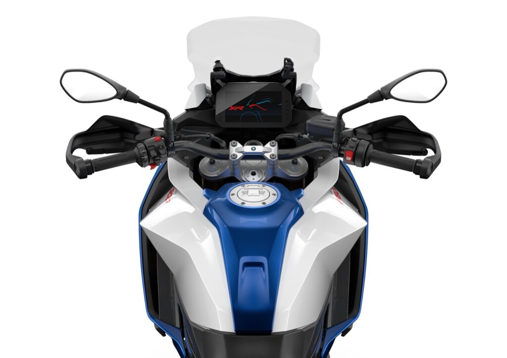 bmw-f900xr-36 bmw-f900xr-36