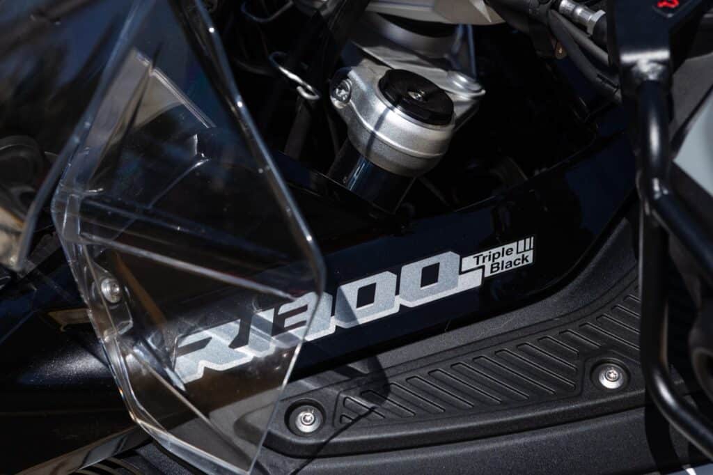 bmw-r1300gs-25 bmw-r1300gs-25