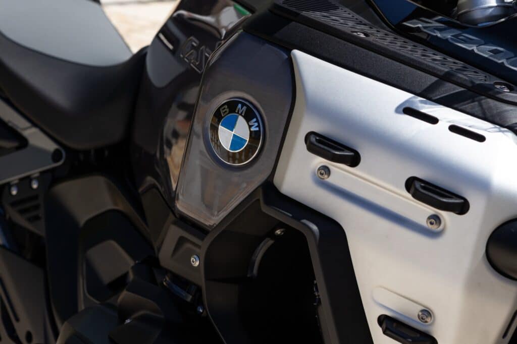 bmw-r1300gs-27 bmw-r1300gs-27