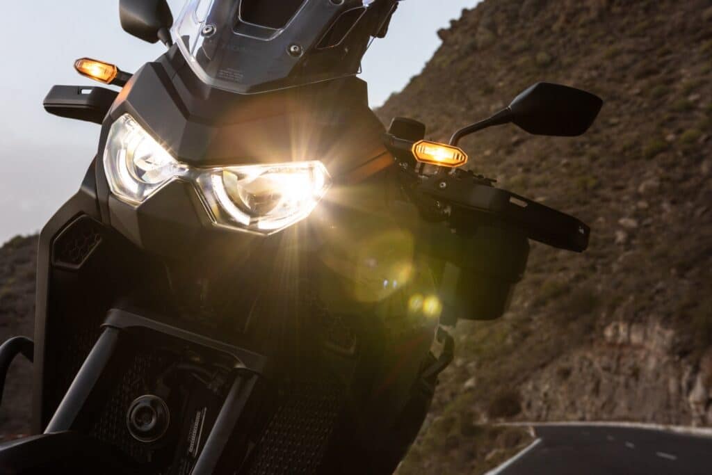 honda-africa-twin-1100-05 honda-africa-twin-1100-05