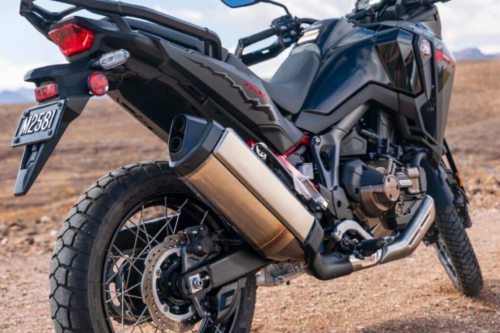 honda-africa-twin-1100-12 honda-africa-twin-1100-12