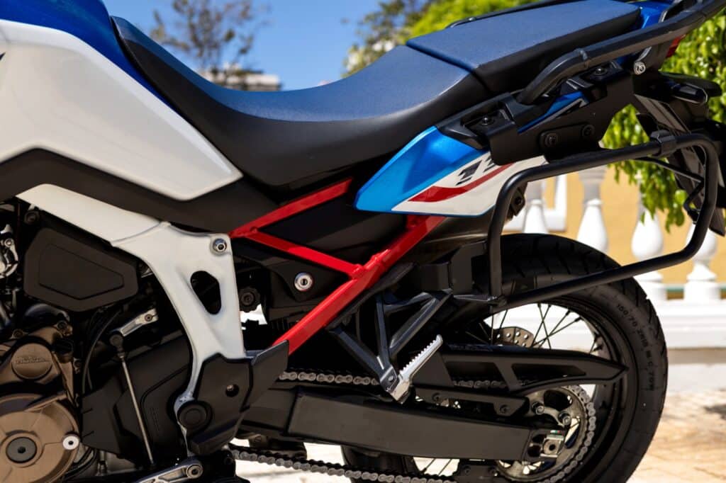 honda-africa-twin-1100-19 honda-africa-twin-1100-19